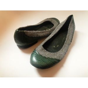 Vintage GAP Flats Size 8